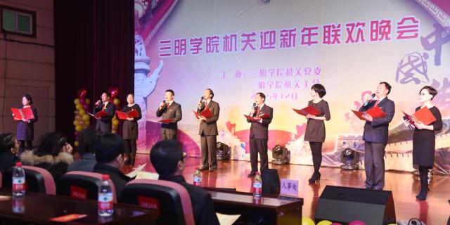 诗朗诵《走进春天》